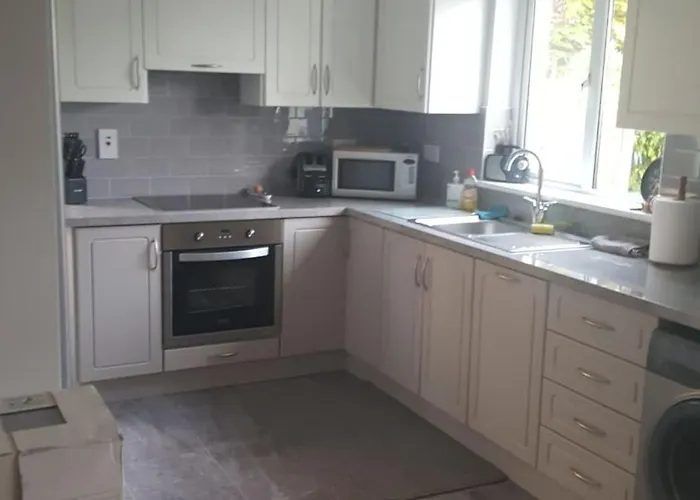 Semesterbostad 3 Bed Village, Wexford *